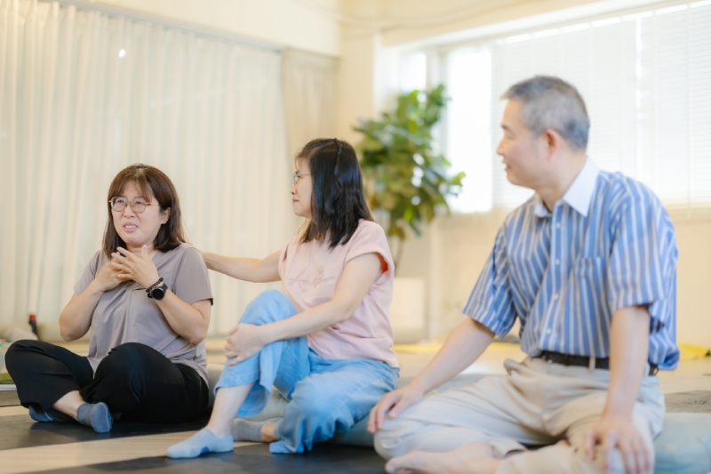 學員講到長照家庭難處時，激動到哽咽